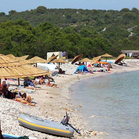 Apartments With A Parking Space Sali, Dugi Otok - 8084 外观 照片