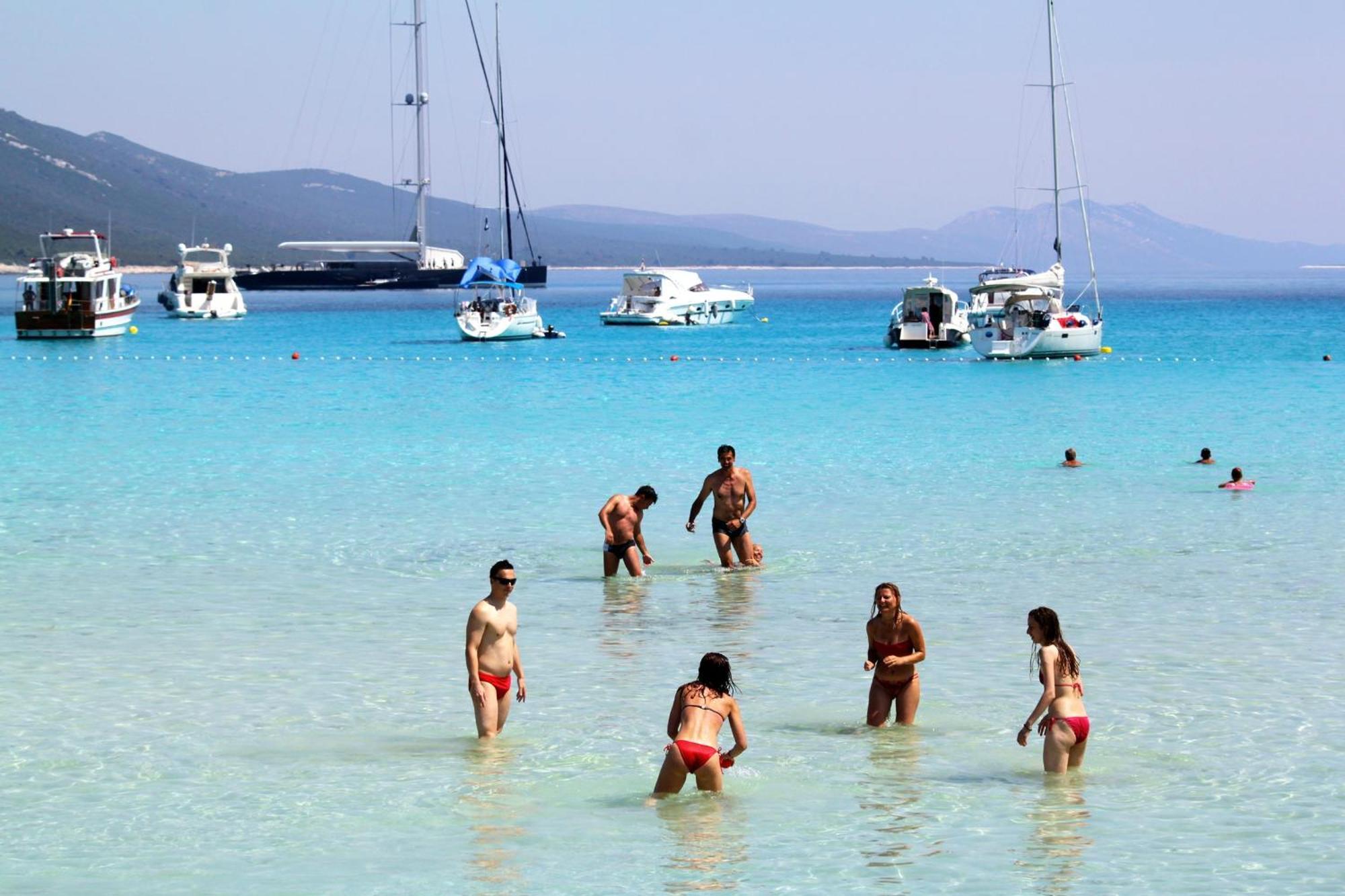 Apartments With A Parking Space Sali, Dugi Otok - 8084 外观 照片